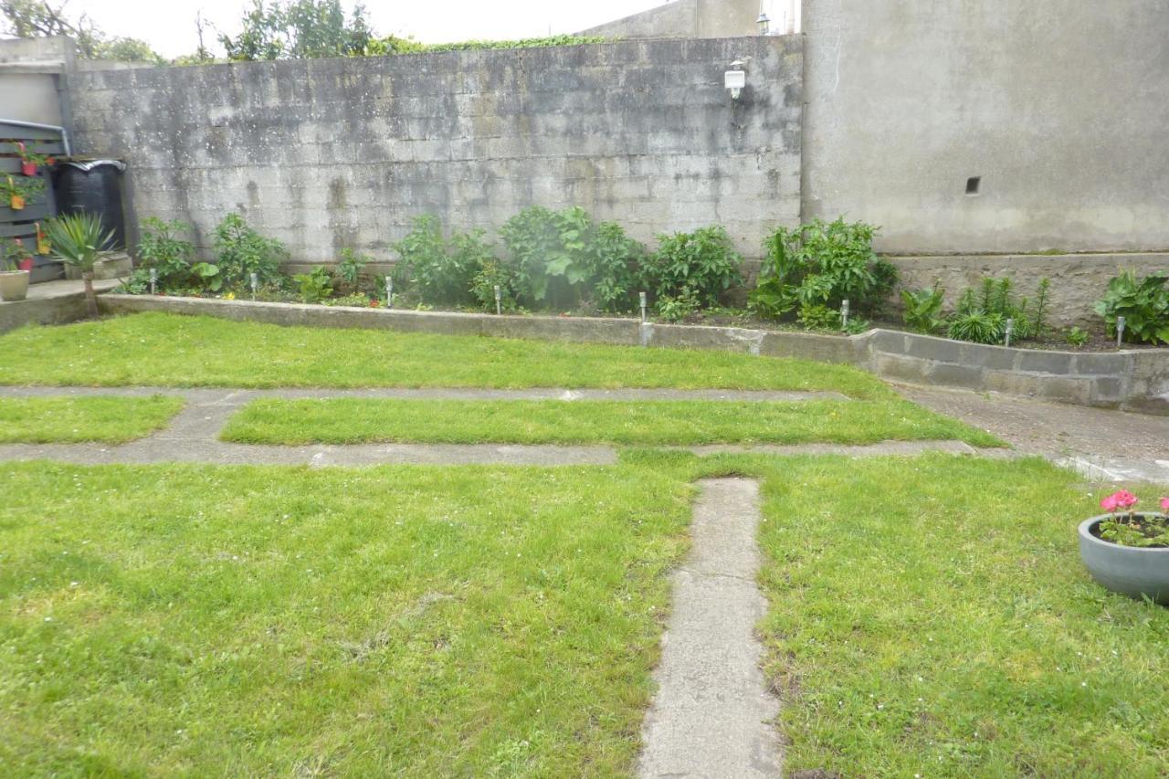 Gite De Ningles Outreau 6 Personnes 2 Chambres Salle De Bain Chacune Exterior foto